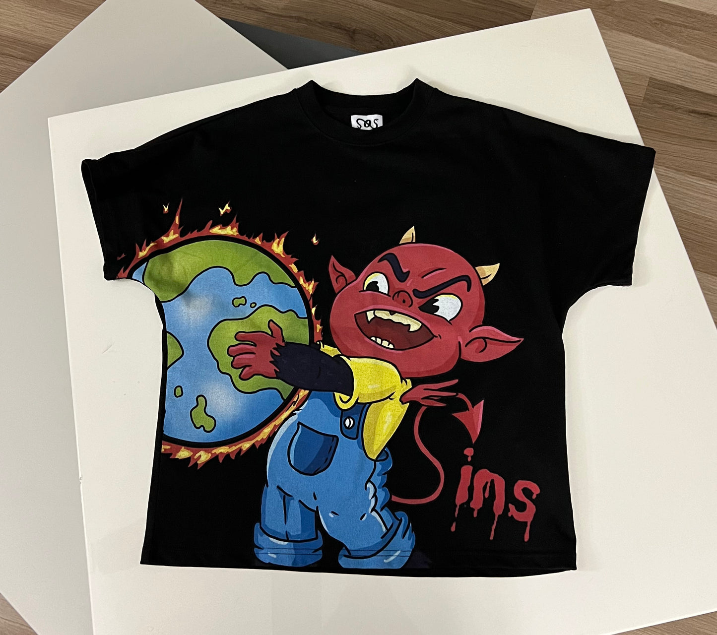 Worldwide! Tee