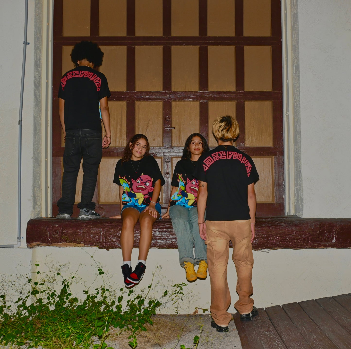 Worldwide! Tee